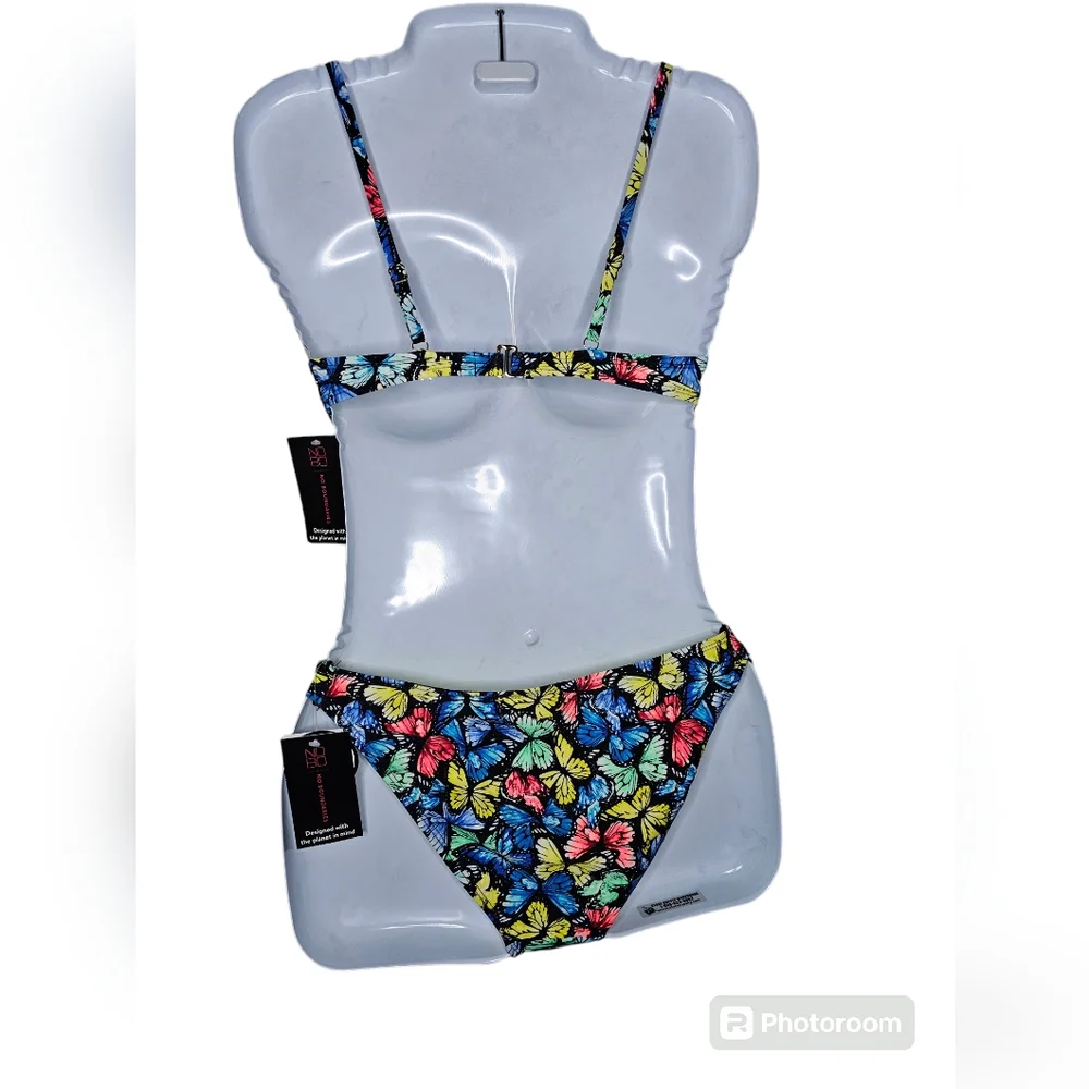 No Boundaries butterfly print bikini Swimwear top is size S 4-5 bottom M 7-9